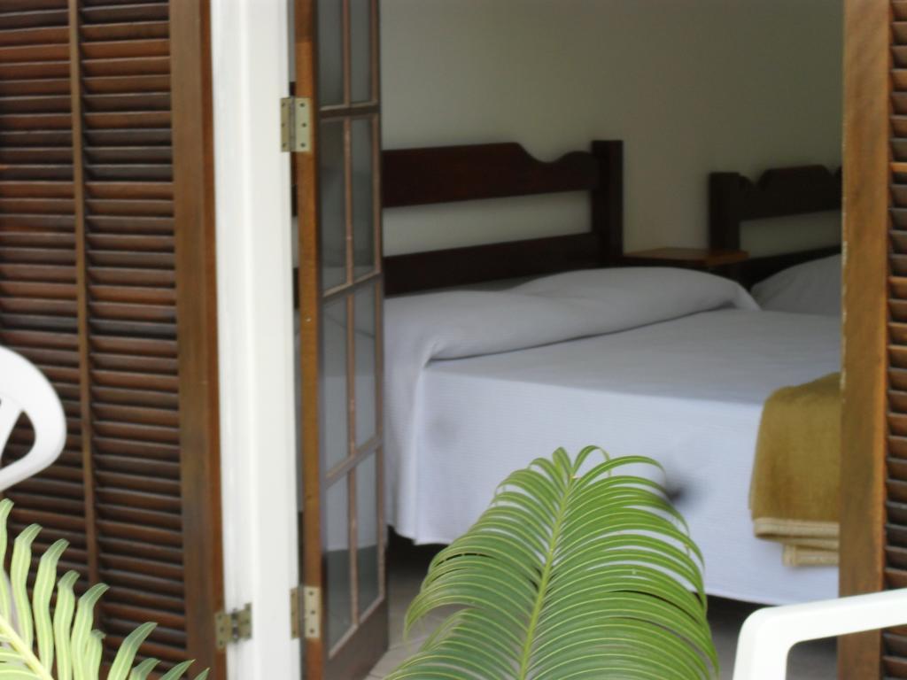 賓館 Pousada Ubatuba Itagua