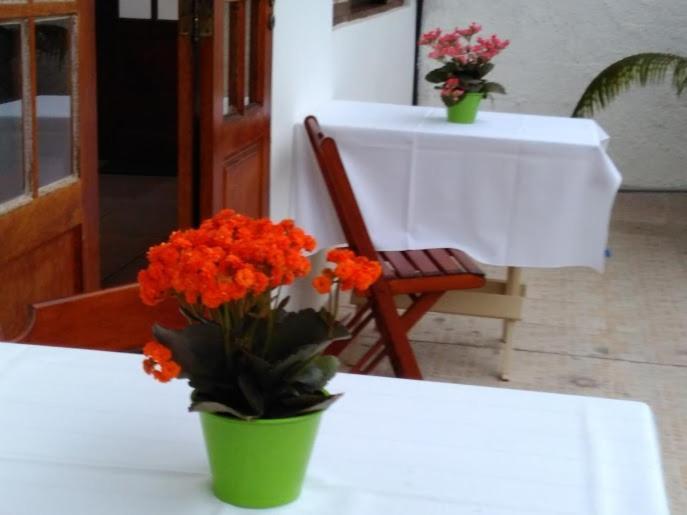 賓館 Pousada Ubatuba Itagua *